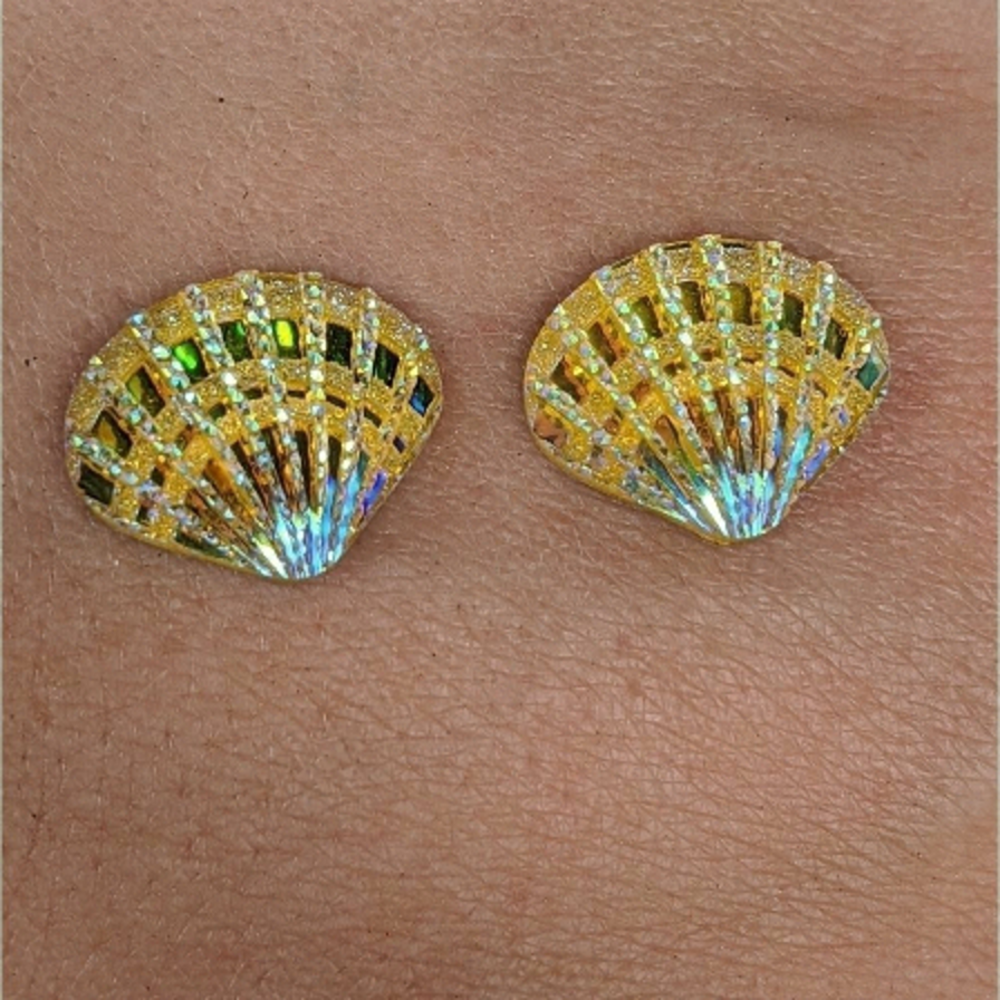 🆕 Studlycreations yellow Sea shell earrings